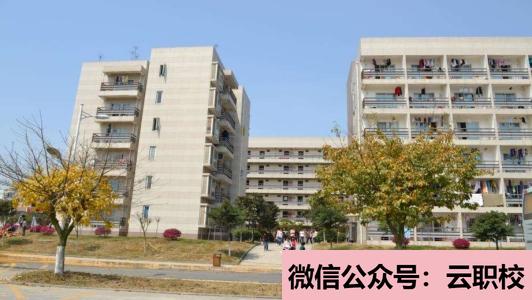 2021年瀘縣四中宿舍條件 學(xué)校沒理模式