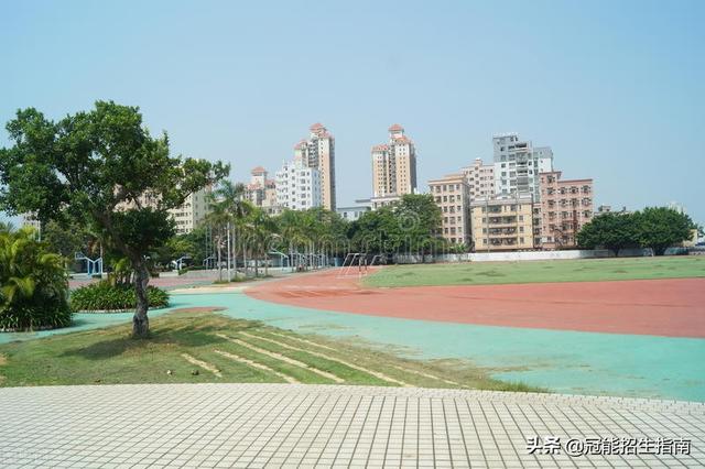 四川長江職業(yè)技術(shù)學校(四川長江職業(yè)技術(shù)學校官網(wǎng))