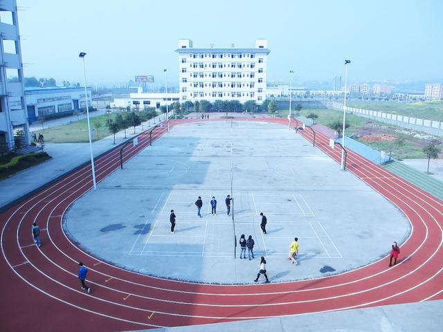 廣安市武勝嘉陵職業(yè)技術(shù)學(xué)校(四川省武勝縣嘉陵職業(yè)技術(shù)學(xué)校)圖2