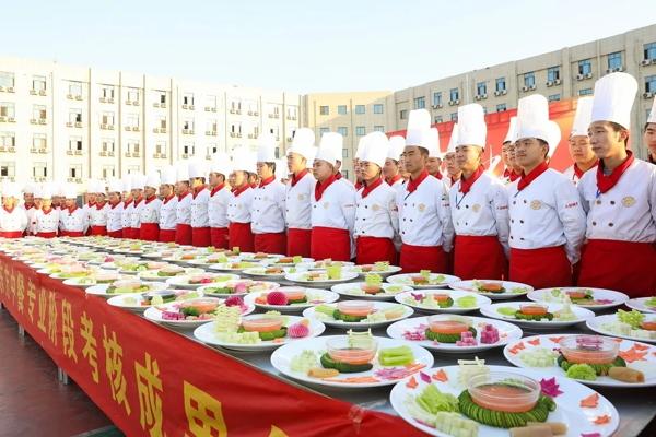 初中畢業(yè)學(xué)技術(shù)學(xué)校(初中職業(yè)技術(shù)學(xué)校)