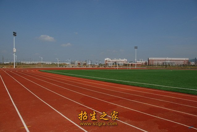 成都市航空技術(shù)職業(yè)學(xué)校(廣州航空技術(shù)職業(yè)學(xué)校)圖3